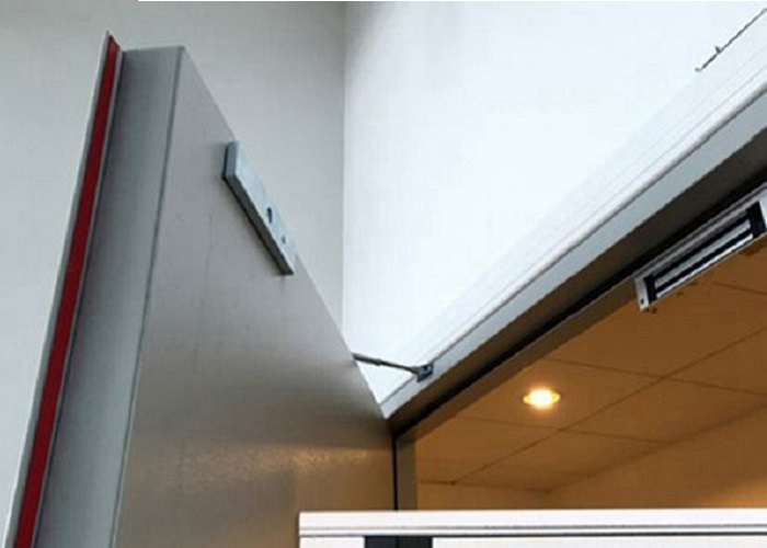 Tim-hieu-moi-thu-ban-can-biet-ve-khoa-dien-tu